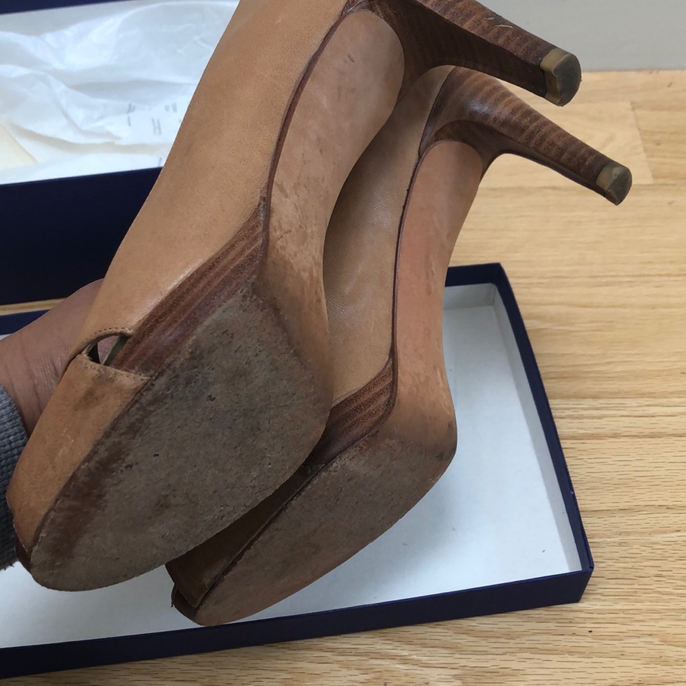 Stuart Weitzman Leather Heels. - image 3